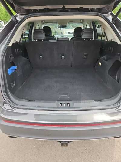 2018 Ford Edge, $5995. Photo 10