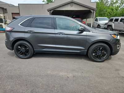 2018 Ford Edge, $5995. Photo 4