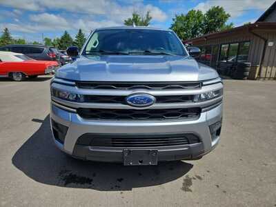 2023 Ford Expedition Max, $28900. Photo 2