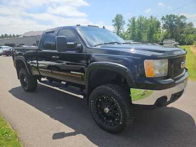 2008 GMC 1500 Ext Cab, $8995. Photo 3