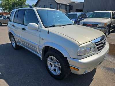 2003 Suzuki Grand Vitara, $4995. Photo 3
