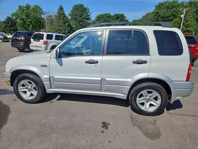 2003 Suzuki Grand Vitara, $4995. Photo 8