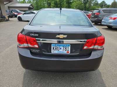 2014 Chevrolet Cruze, $4995. Photo 6