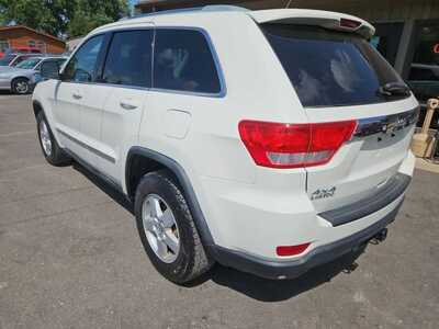 2012 Jeep Grand Cherokee, $5995. Photo 7