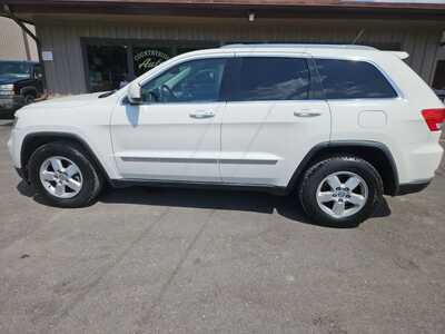 2012 Jeep Grand Cherokee, $5995. Photo 8