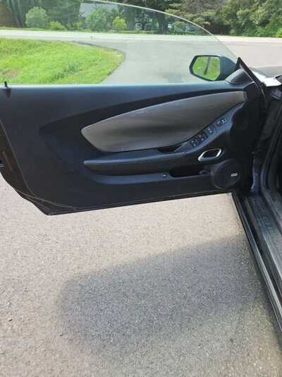 2014 Chevrolet Camaro, $8495. Photo 11