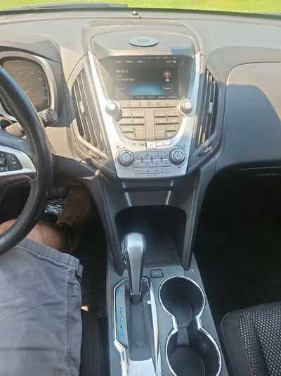 2015 Chevrolet Equinox, $8995. Photo 12