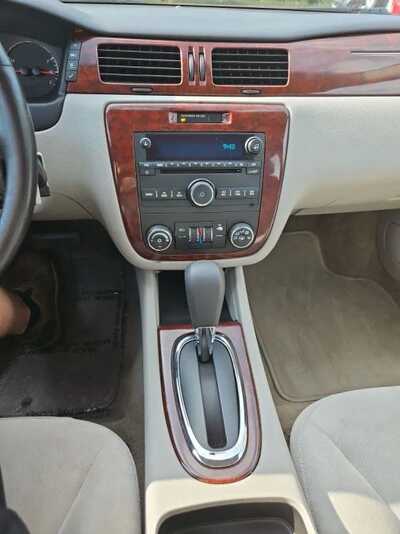 2006 Chevrolet Impala, $3995. Photo 12