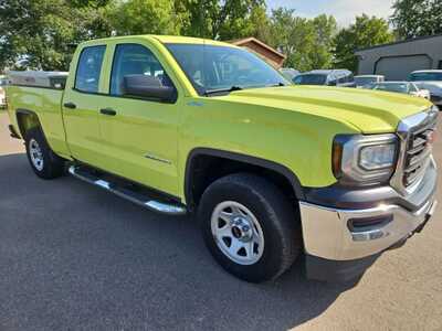 2016 GMC 1500 Ext Cab, $11900. Photo 3