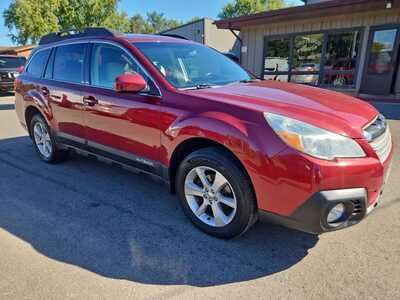 2013 Subaru Outback, $7495. Photo 3