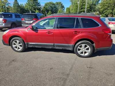 2013 Subaru Outback, $7495. Photo 8