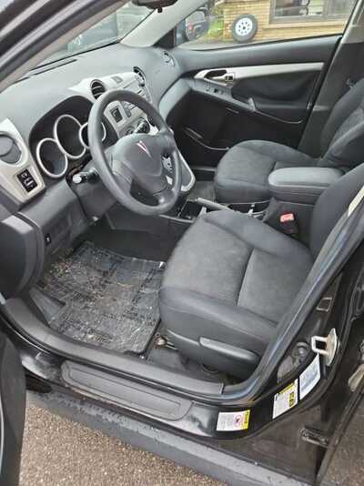 2009 Pontiac Vibe, $4995. Photo 11
