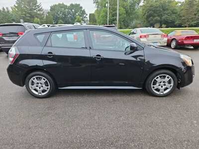 2009 Pontiac Vibe, $4995. Photo 4