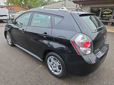 2009 Pontiac Vibe, $4995. Photo 7