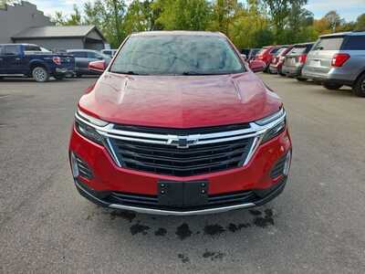 2023 Chevrolet Equinox, $16900. Photo 2