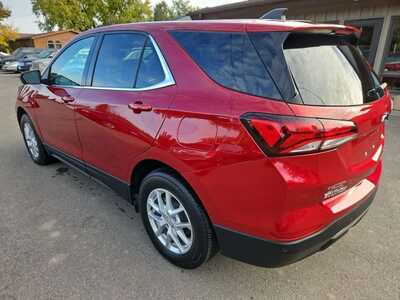 2023 Chevrolet Equinox, $16900. Photo 7