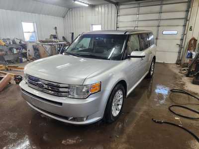 2009 Ford Flex, $4500. Photo 2