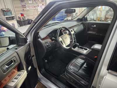 2009 Ford Flex, $4500. Photo 5