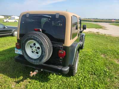 1998 Jeep Wrangler, $5495. Photo 4