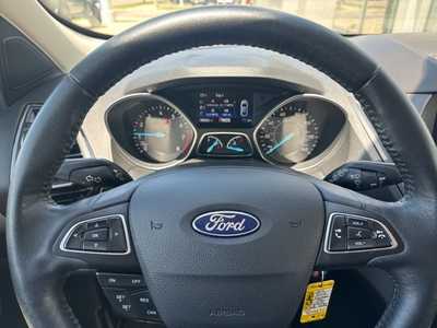 2018 Ford Escape, $16500. Photo 8
