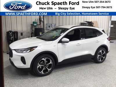 2025 Ford Escape, $38623. Photo 1