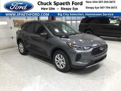 2025 Ford Escape, $30904. Photo 1