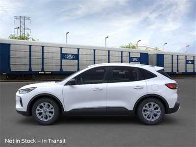 2025 Ford Escape, $31581. Photo 4