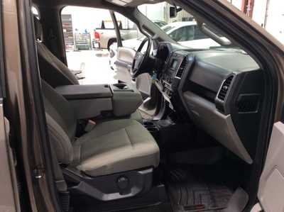 2015 Ford F150 Crew Cab, $16500. Photo 11