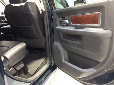2011 RAM 2500 Crew Cab, $14511. Photo 9