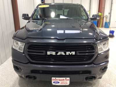 2020 RAM 1500 Crew Cab, $25500. Photo 3