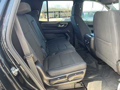 2021 Chevrolet Tahoe, $39500. Photo 9