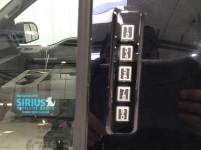 2016 Ford F150 Crew Cab, $16900. Photo 8
