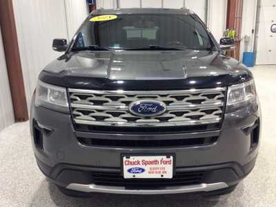 2018 Ford Explorer, $14900. Photo 2