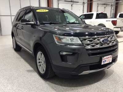 2018 Ford Explorer, $14900. Photo 3