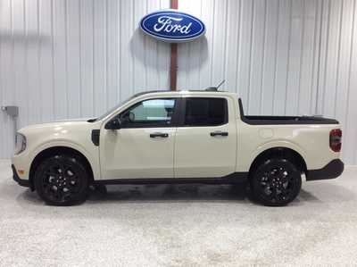 2025 Ford Maverick, $35335. Photo 2