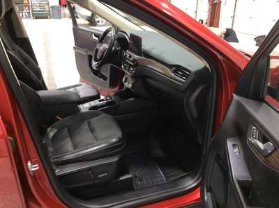 2020 Ford Escape, $17500. Photo 11