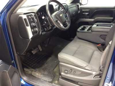 2017 Chevrolet 1500 Crew Cab, $19900. Photo 11