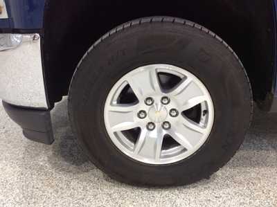 2017 Chevrolet 1500 Crew Cab, $19900. Photo 8