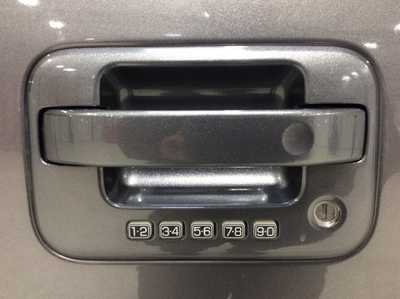 2014 Ford F150 Crew Cab, $20900. Photo 10