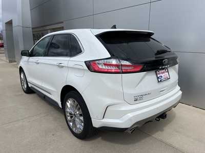2022 Ford Edge, $35900. Photo 3