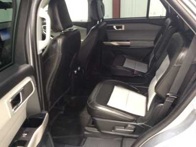 2022 Ford Explorer, $34900. Photo 10