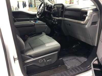 2021 Ford F150 Crew Cab, $34900. Photo 9