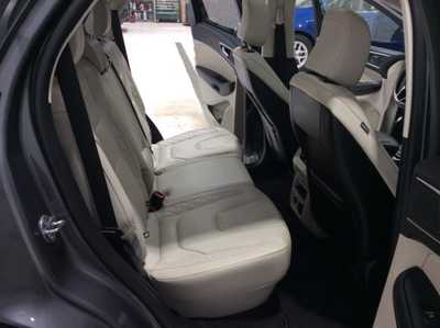 2024 Ford Edge, $42900. Photo 12