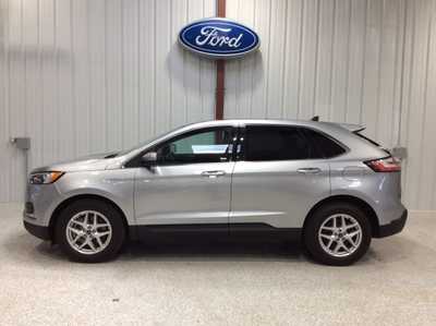 2022 Ford Edge, $28900. Photo 4