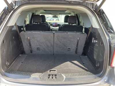 2022 Ford Explorer, $32500. Photo 11