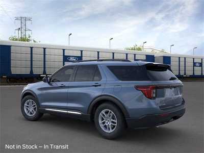 2025 Ford Explorer, $40880. Photo 7