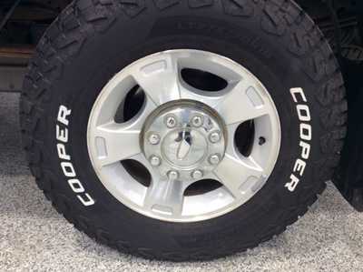 2012 Ford F250 Reg Cab, $20512. Photo 9