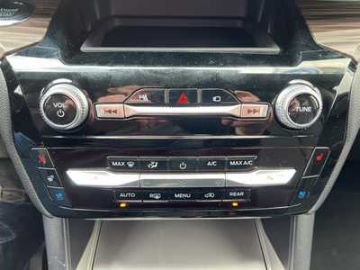 2022 Ford Explorer, $35900. Photo 12