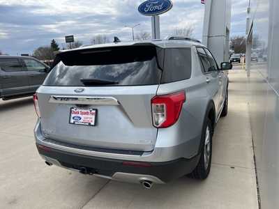 2022 Ford Explorer, $35900. Photo 5