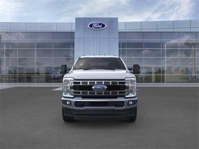 2025 Ford F350 Crew Cab, $59814. Photo 9